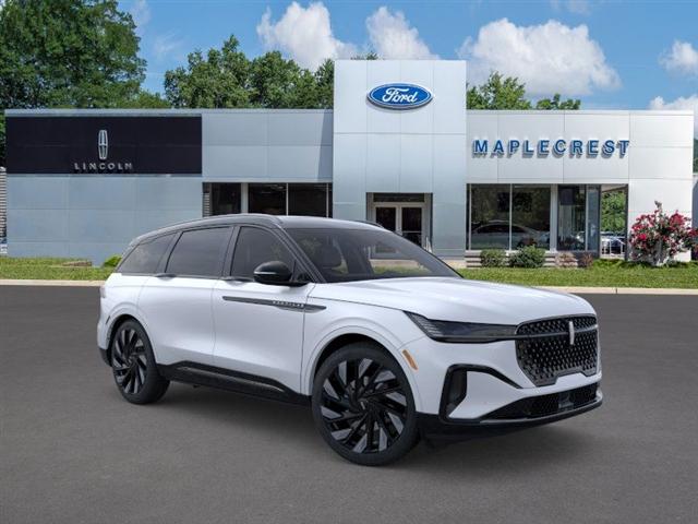 new 2025 Lincoln Nautilus car, priced at $68,455