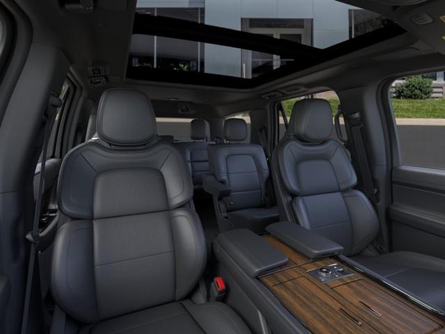 new 2024 Lincoln Navigator car, priced at $102,117