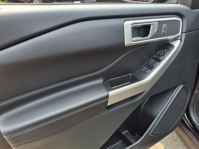 used 2023 Ford Explorer car, priced at $32,991
