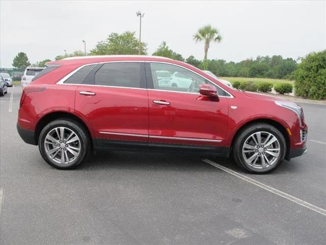 used 2020 Cadillac XT5 car, priced at $31,900