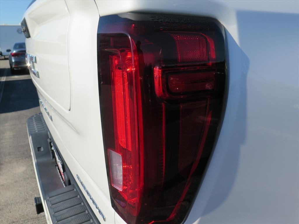 used 2022 GMC Sierra 1500 car, priced at $42,900