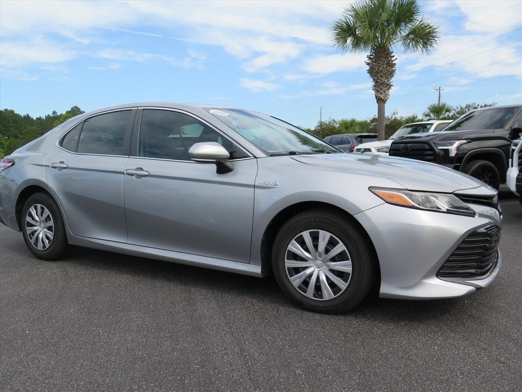 used 2019 Toyota Camry Hybrid car, priced at $20,900