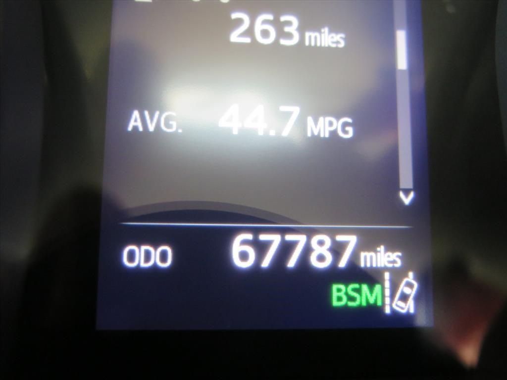 used 2019 Toyota Camry Hybrid car, priced at $20,900