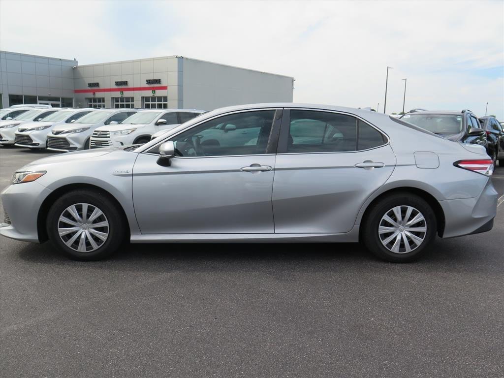 used 2019 Toyota Camry Hybrid car, priced at $20,900