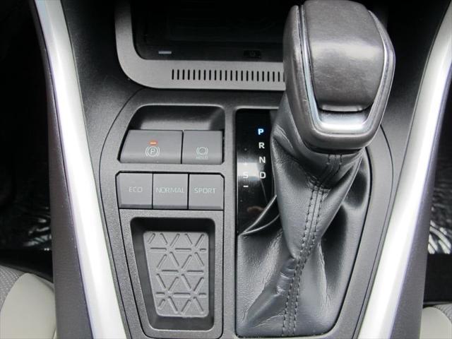 used 2019 Toyota RAV4 car, priced at $30,900
