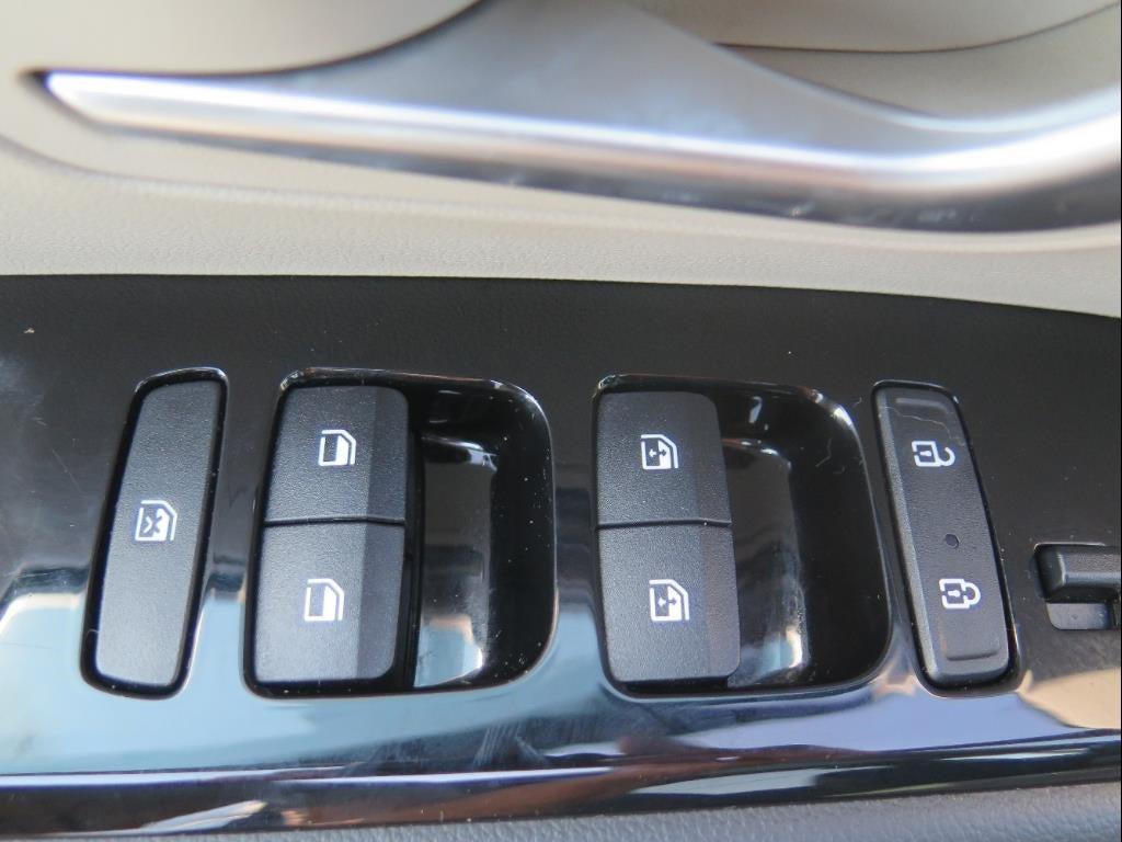 used 2022 Hyundai TUCSON Hybrid car, priced at $22,900