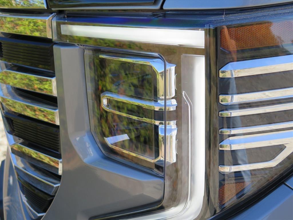 used 2023 GMC Sierra 1500 car, priced at $51,900