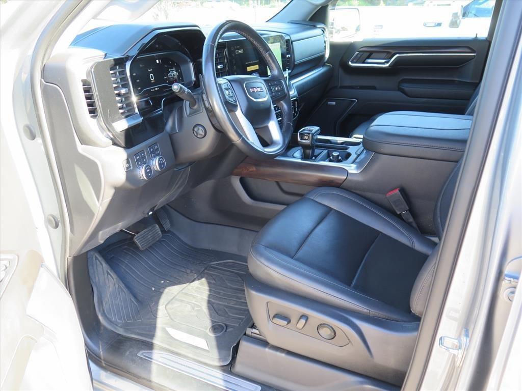 used 2023 GMC Sierra 1500 car, priced at $51,900