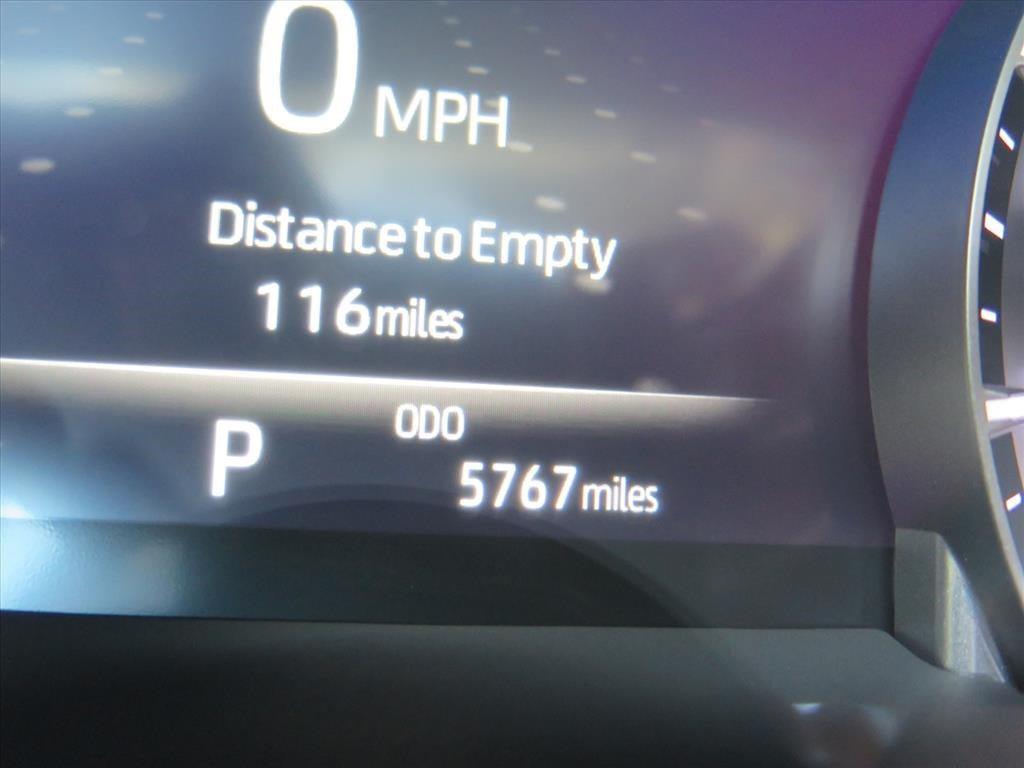used 2024 Toyota Highlander car, priced at $40,990