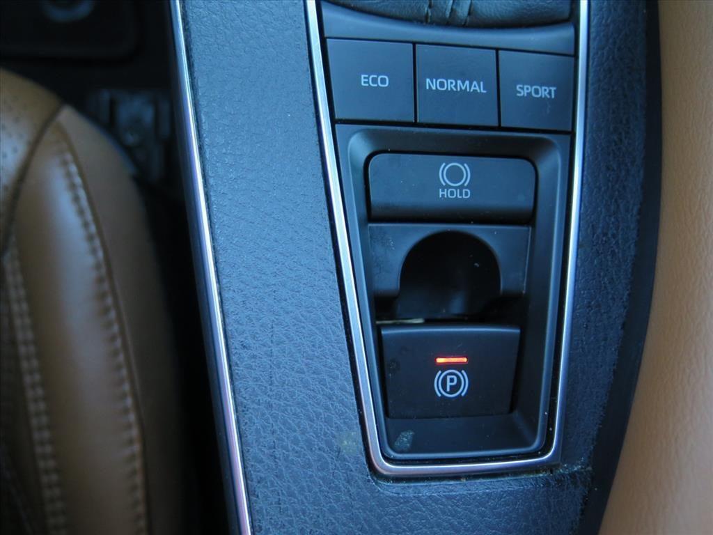 used 2021 Toyota Avalon car, priced at $27,900