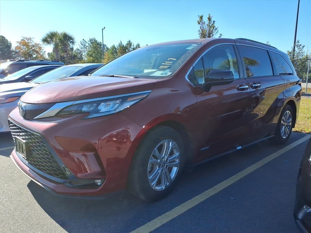 used 2021 Toyota Sienna car, priced at $43,900