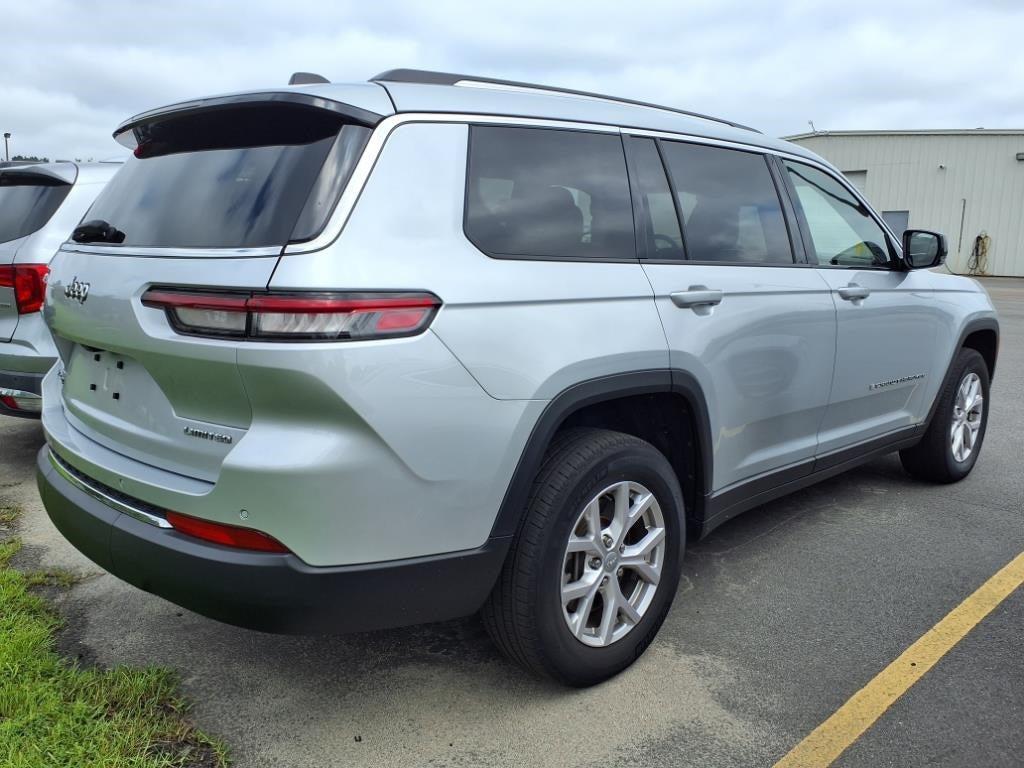 used 2021 Jeep Grand Cherokee L car, priced at $28,900