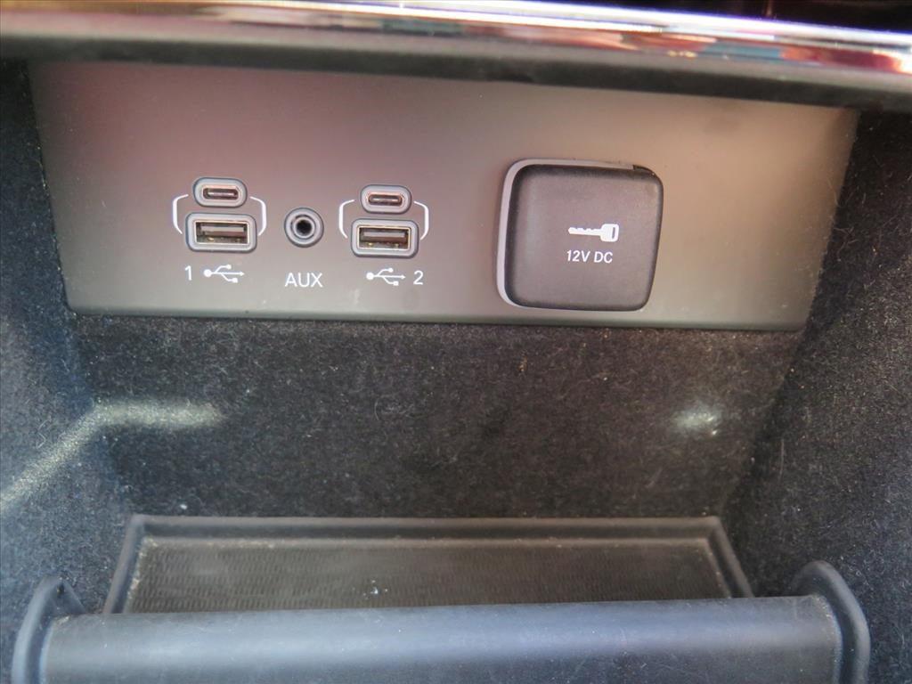 used 2021 Jeep Grand Cherokee L car, priced at $29,900