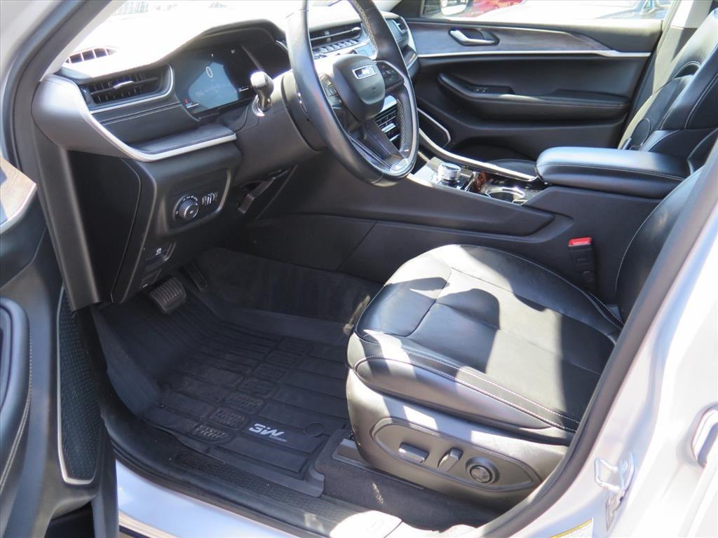 used 2021 Jeep Grand Cherokee L car, priced at $29,900