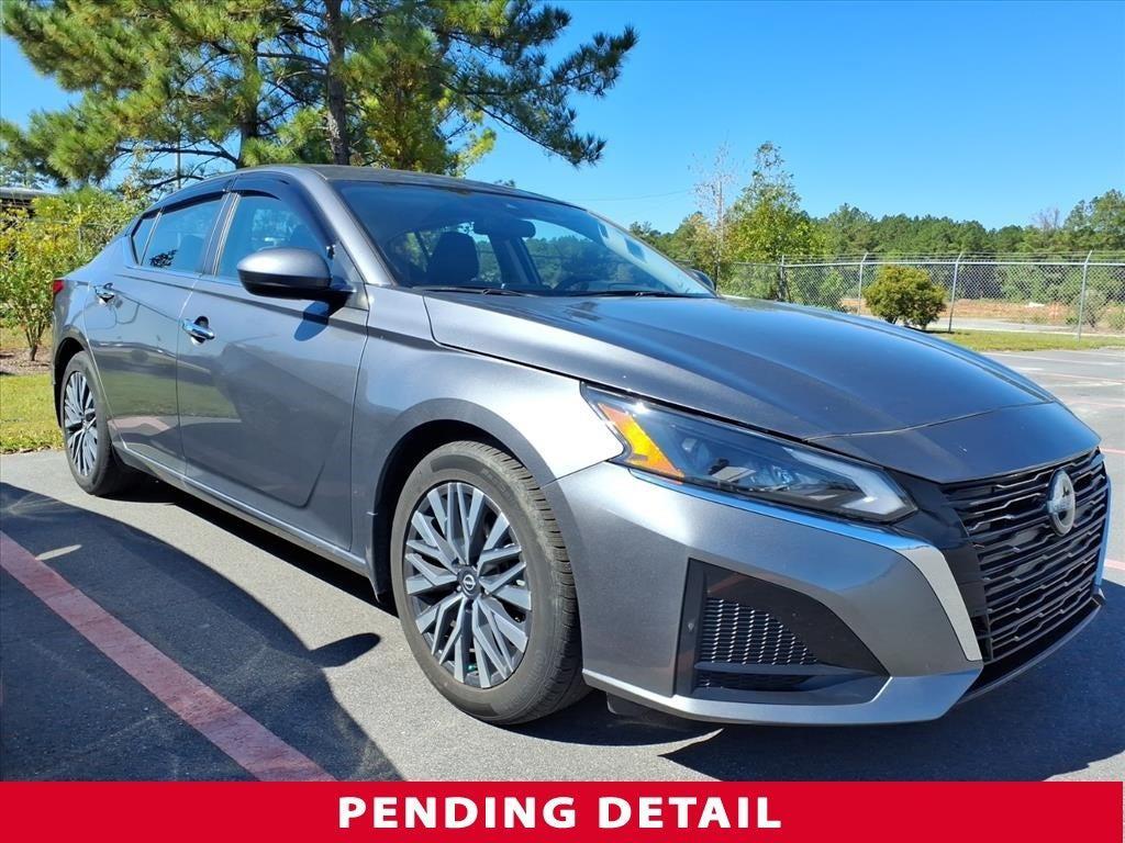 used 2023 Nissan Altima car, priced at $23,500