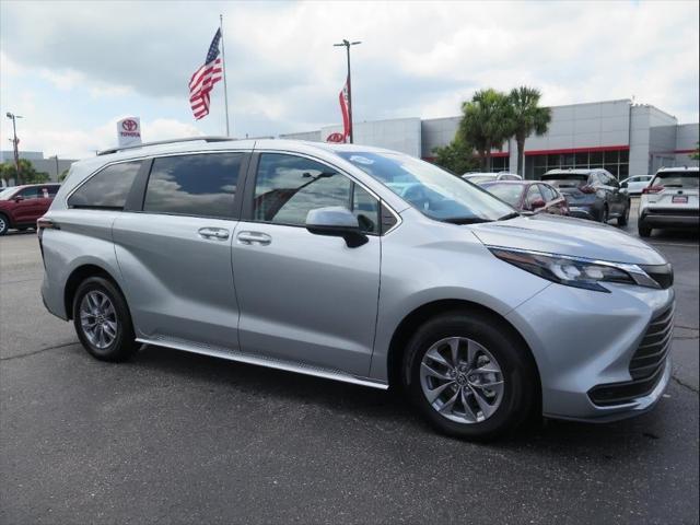 used 2024 Toyota Sienna car, priced at $43,900