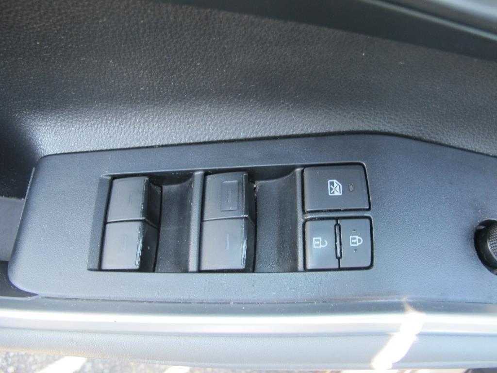 used 2020 Toyota Highlander car, priced at $28,500