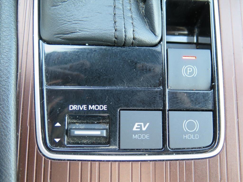 used 2022 Toyota Sienna car, priced at $38,900