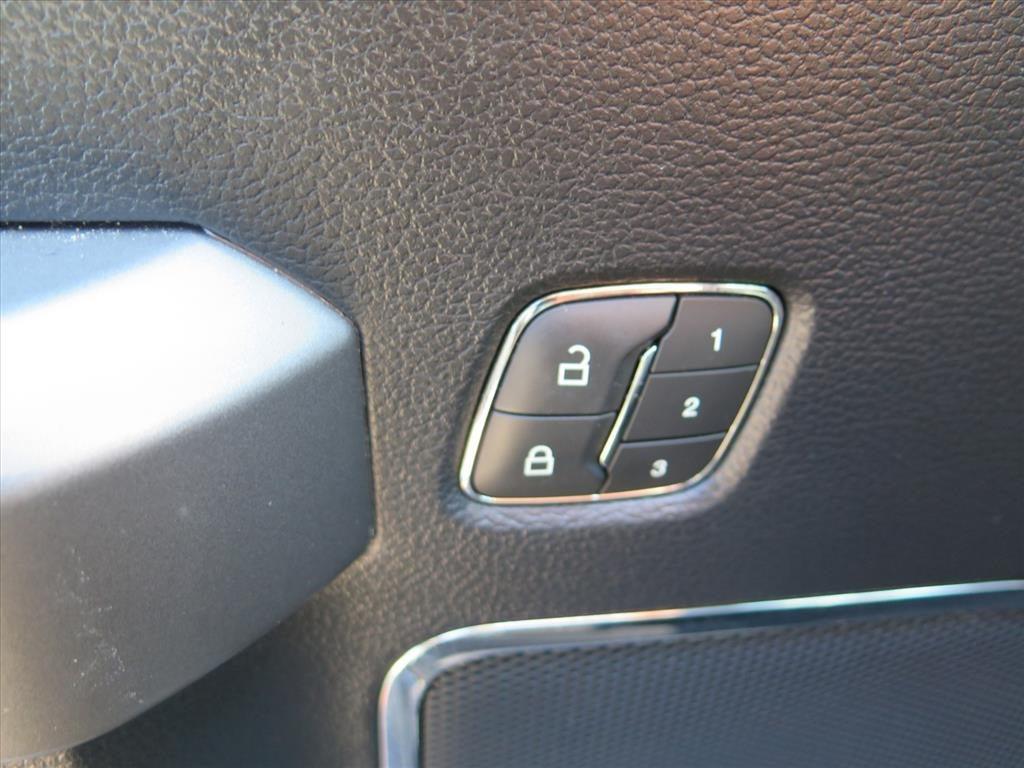 used 2020 Ford F-150 car, priced at $39,900
