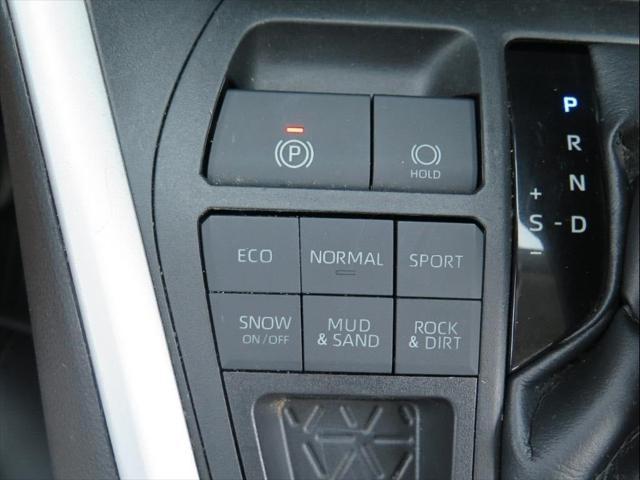 used 2020 Toyota RAV4 car, priced at $26,900