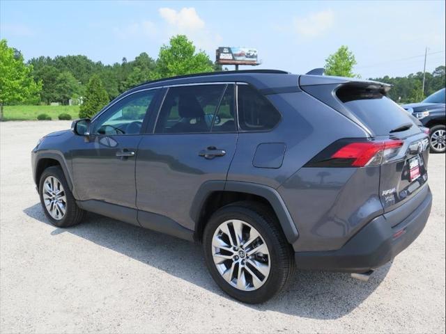 used 2020 Toyota RAV4 car, priced at $26,900