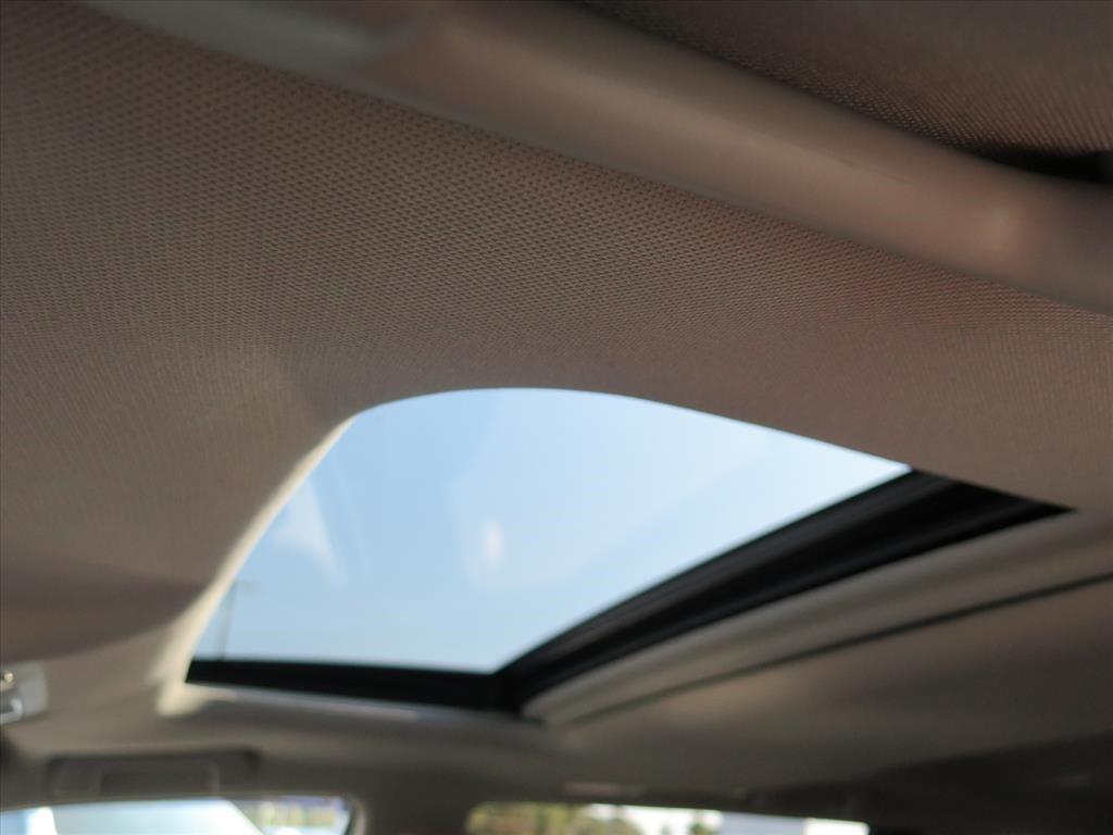 used 2018 Toyota Highlander car, priced at $23,900