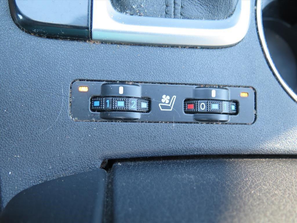 used 2018 Toyota Highlander car, priced at $23,900