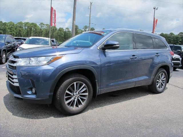 used 2017 Toyota Highlander car, priced at $24,500