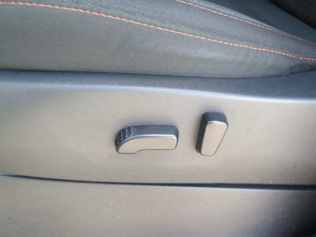 used 2022 Nissan Frontier car, priced at $33,500