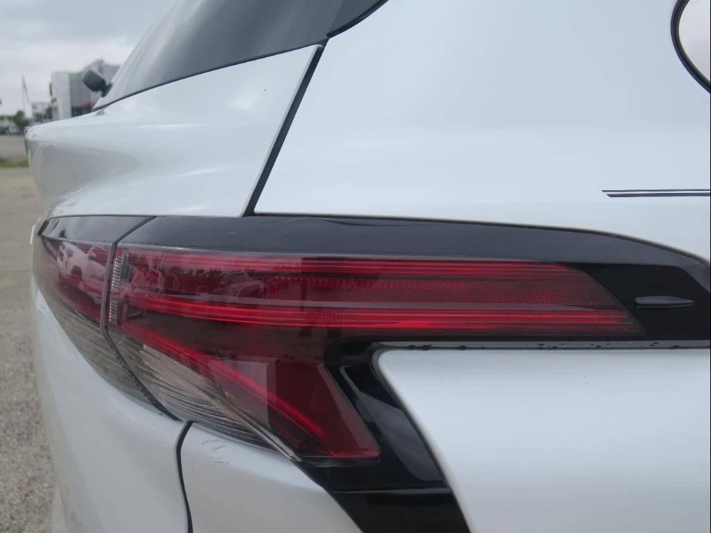 used 2022 Toyota Sienna car, priced at $39,700