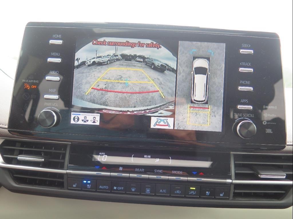 used 2022 Toyota Sienna car, priced at $39,700