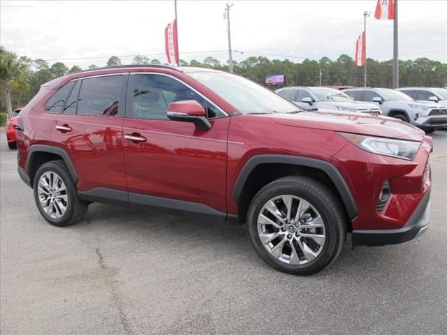 used 2020 Toyota RAV4 car, priced at $32,900