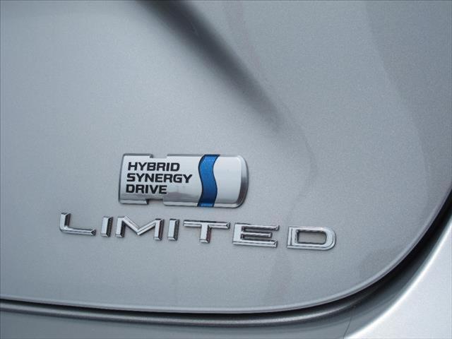 used 2018 Toyota Avalon Hybrid car, priced at $27,900