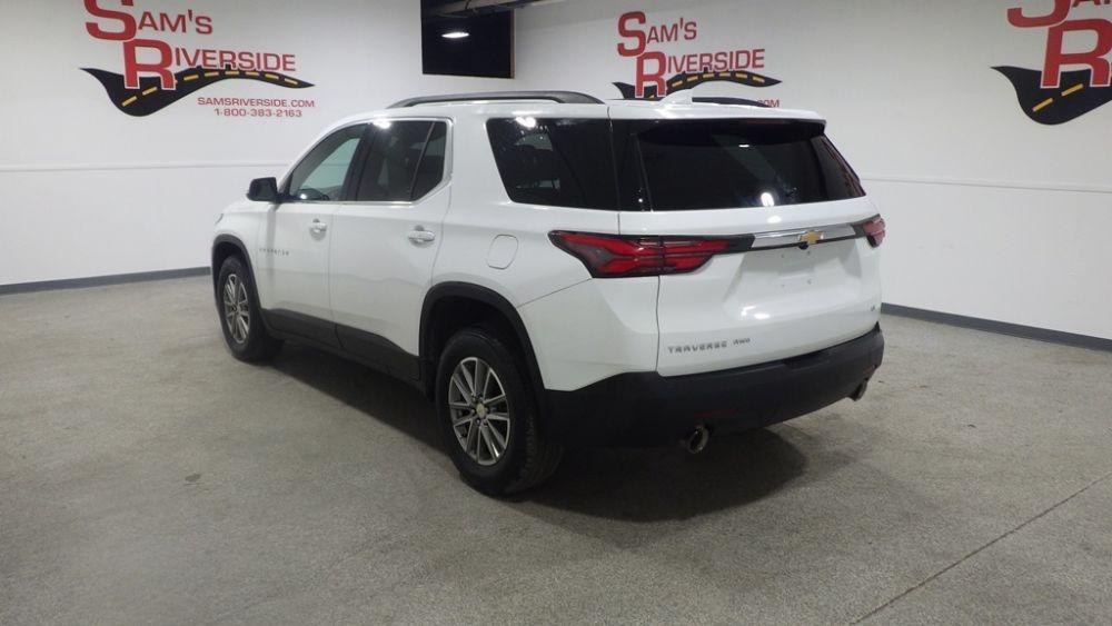 used 2023 Chevrolet Traverse car, priced at $27,900