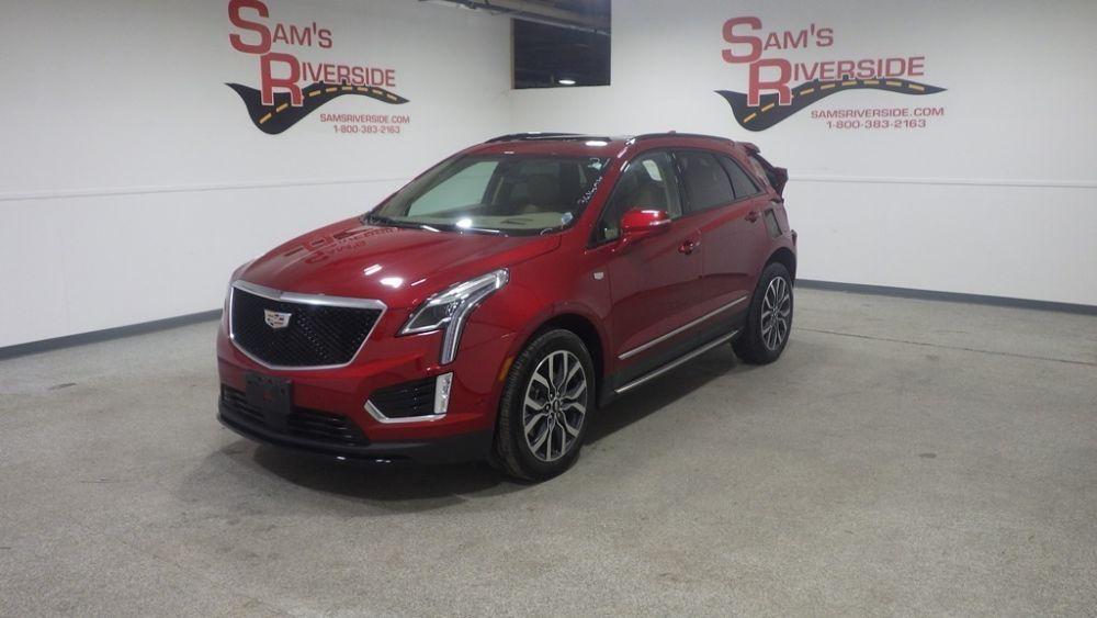 used 2021 Cadillac XT5 car, priced at $17,900