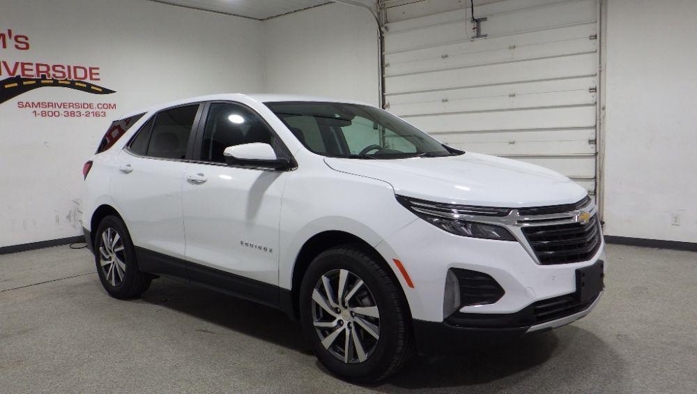 used 2024 Chevrolet Equinox car, priced at $18,900