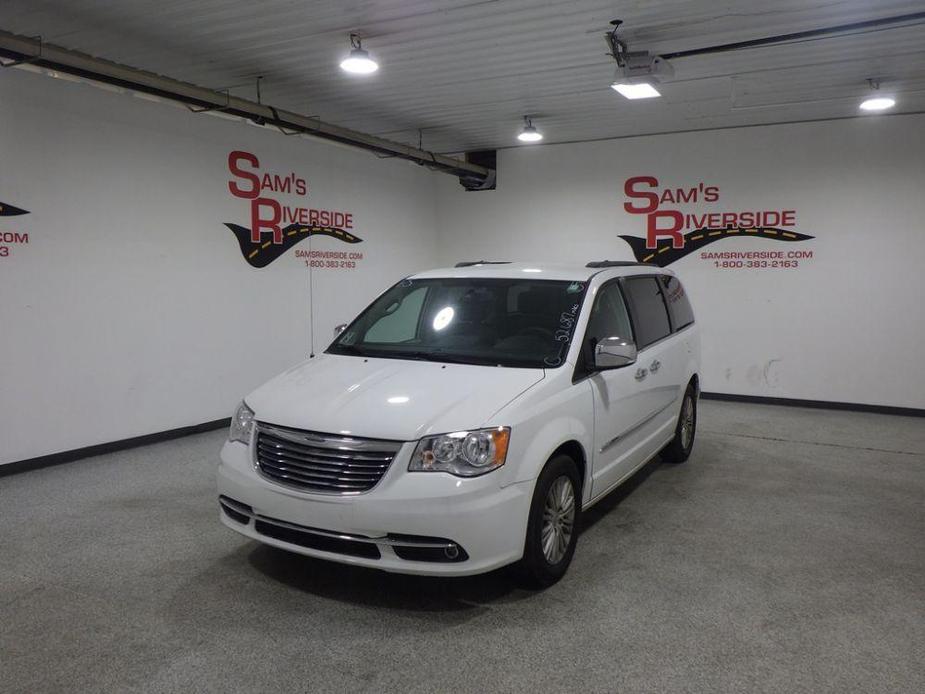 used 2015 Chrysler Town & Country car, priced at $13,900