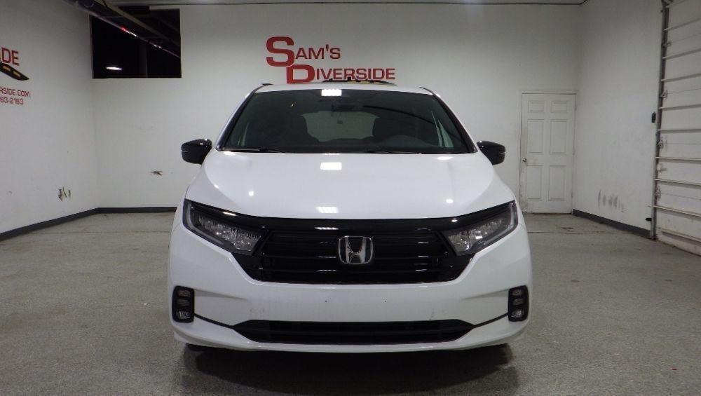 used 2024 Honda Odyssey car, priced at $31,900