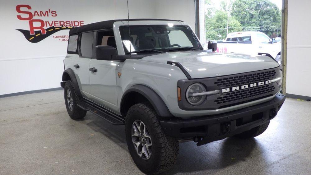 used 2024 Ford Bronco car, priced at $37,900