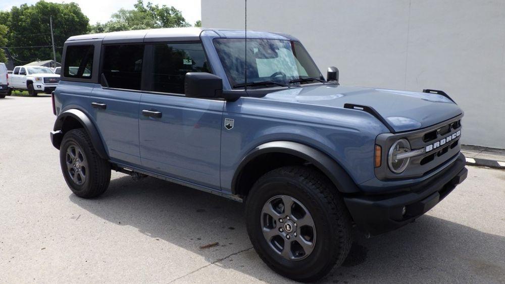 used 2024 Ford Bronco car, priced at $34,900