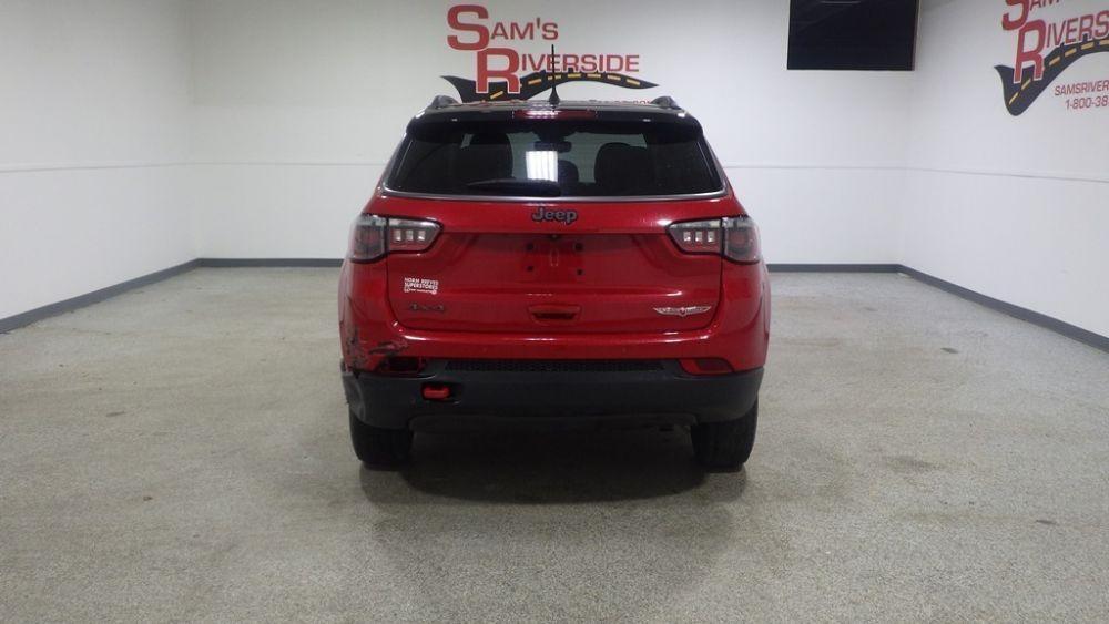 used 2021 Jeep Compass car