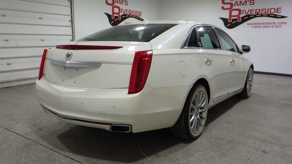 used 2013 Cadillac XTS car, priced at $15,900