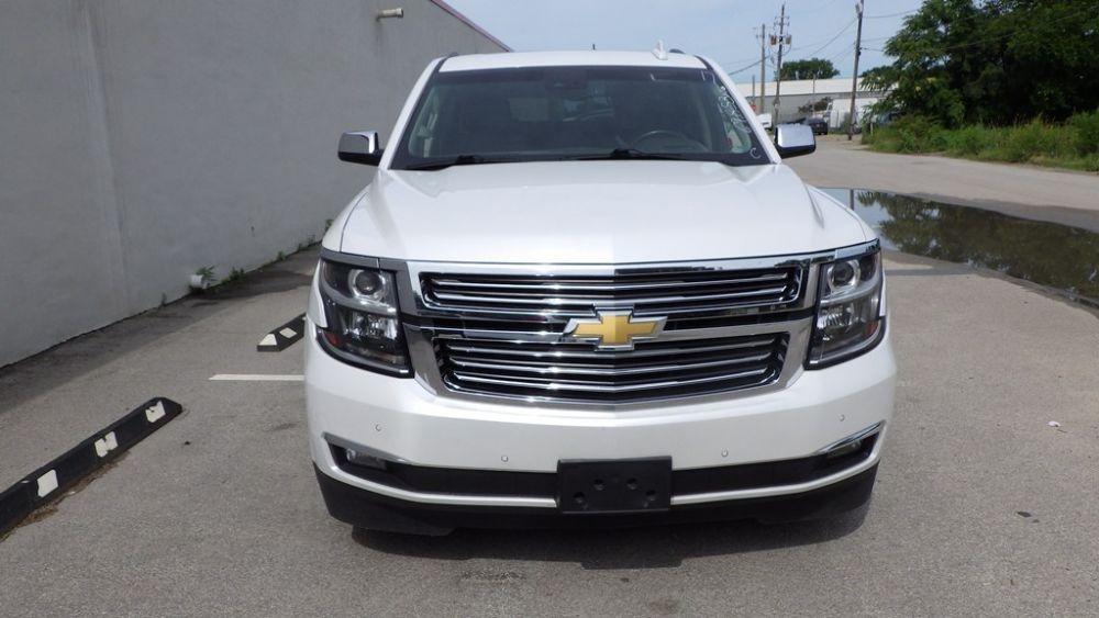used 2017 Chevrolet Suburban car, priced at $27,900