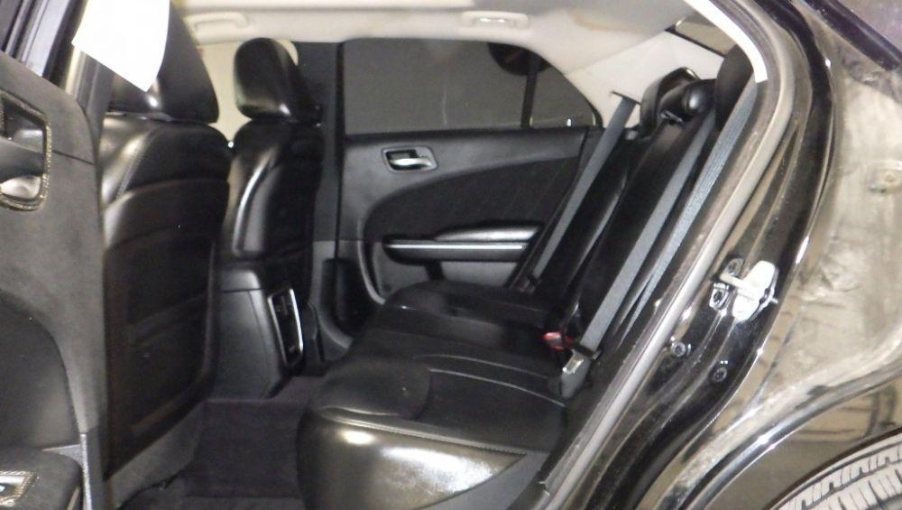 used 2017 Chrysler 300 car