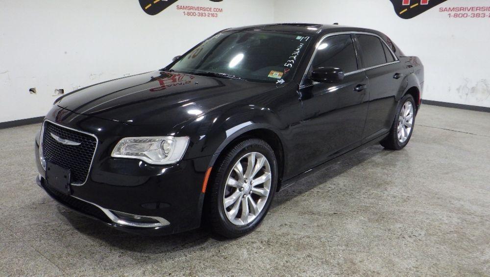 used 2017 Chrysler 300 car, priced at $14,900