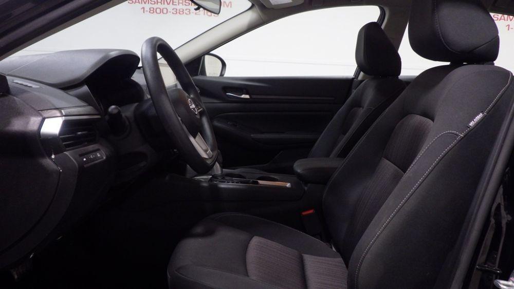 used 2025 Nissan Altima car