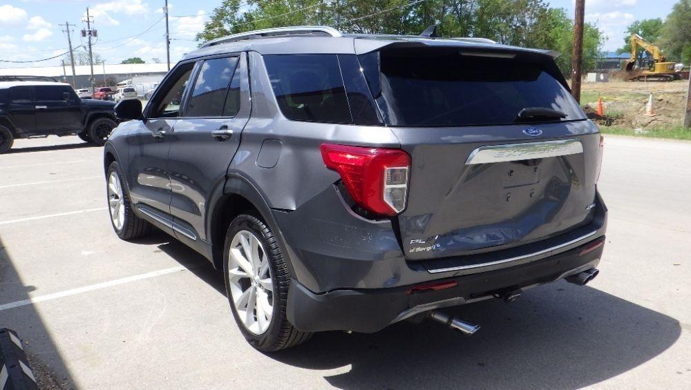 used 2024 Ford Explorer car, priced at $29,900