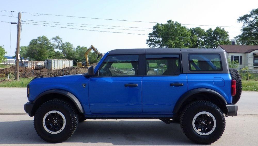 used 2023 Ford Bronco car, priced at $31,900