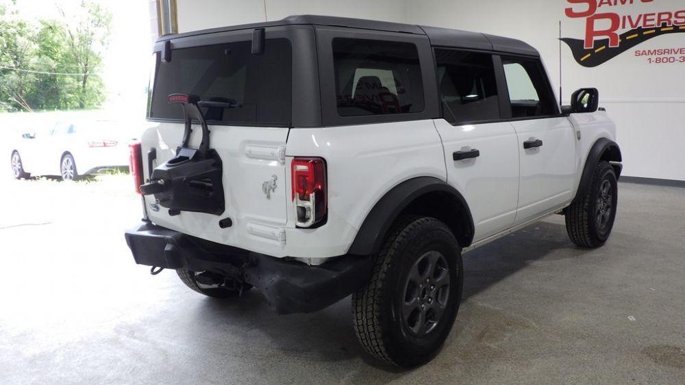 used 2024 Ford Bronco car, priced at $29,900