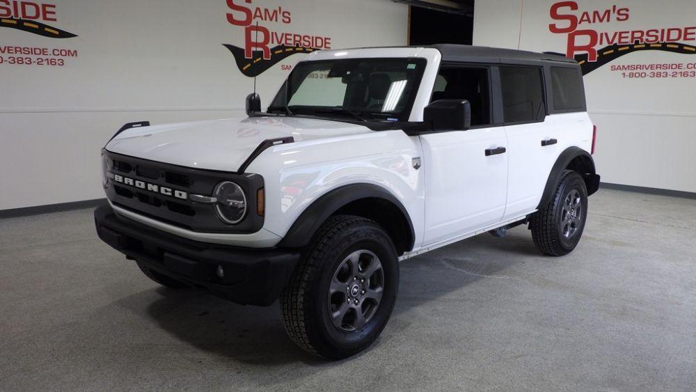 used 2024 Ford Bronco car, priced at $29,900